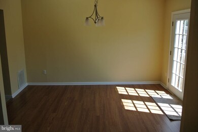 7512 Remington Rd, Manassas, VA 20109 - photo 6