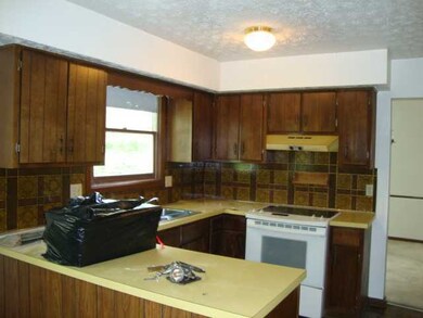 5233 Avalon Ave, Columbus, OH 43229 - photo 6