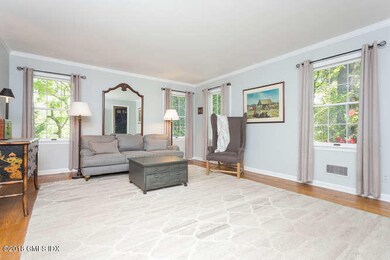 77 Gregory Rd Cos Cob CT 06807-small-011