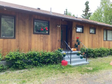 4700 de Armoun Rd, Anchorage, AK 99516 - photo 3