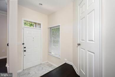 10910 Bloomingdale Dr, Rockville, MD 20852 - photo 2