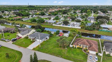 Tbd SW Chestnut Ln, Port St. Lucie, FL 34953 - photo 3