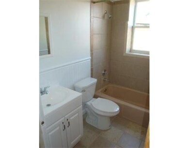 8 Kittredge St unit 12, Roslindale, MA 02131 - photo 4