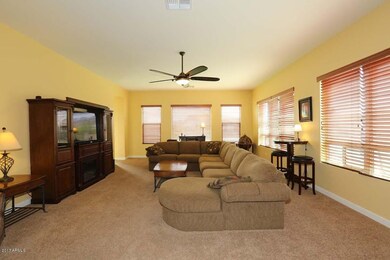 04 Family Room