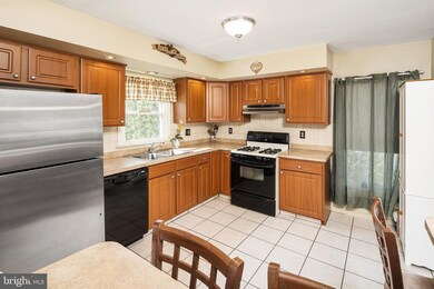 7 Nalbone Ct, Trenton, NJ 08620 - photo 7