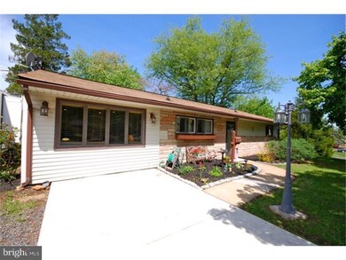 117 Idlewild Rd, Levittown, PA 19057 - photo 2