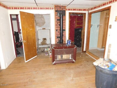 47 Whitman St, North Adams, MA 01247 - photo 6