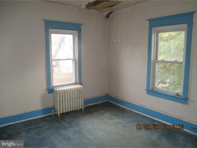 3320 Rowe St, Camden, NJ 08105 - photo 5