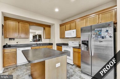 10324 Lantern Ln, Hagerstown, MD 21740 - photo 6