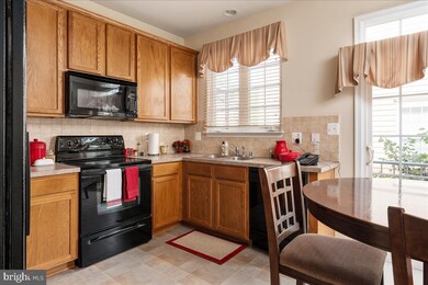 3232 Thames Ln, Laurel, MD 20724 - photo 5