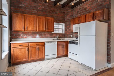 2123 Spring Garden St unit 3F, Philadelphia, PA 19130 - photo 4