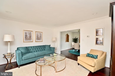 6431 Forest Rd, Cheverly, MD 20785 - photo 4