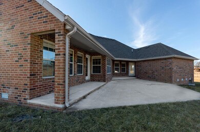 1686 North Carnegie, Nixa