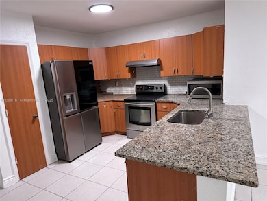 3751 NW 115th Ave unit B, Coral Springs, FL 33065 - photo 3