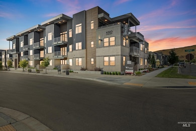 4340 E Haystack St unit 204, Boise, ID 83716 - photo 2