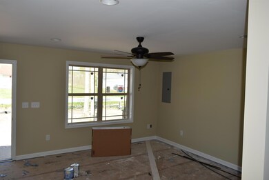 360 Forrestwood Dr, Manchester, TN 37355 - photo 6