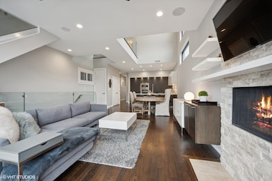 1819 W Augusta Blvd unit 2, Chicago, IL 60622 - photo 4