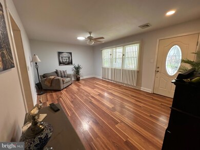 108 Nottingham Rd, Pennsville, NJ 08070 - photo 2