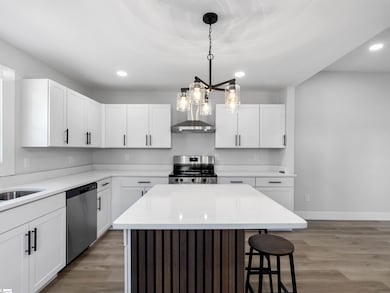 320 Carney St, Drayton, SC 29333 - photo 4