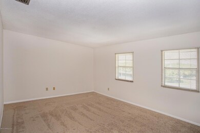 016_Bedroom