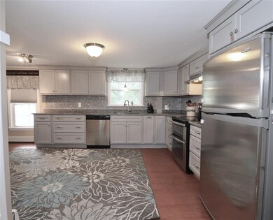 76 Public St, Manchester, NH 03103 - photo 6