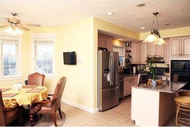 77 Albee Rd, Uxbridge, MA 01569 - photo 3