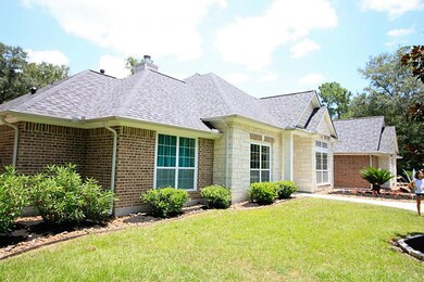 14335 Greenleaf Dr, Conroe, TX 77302 - photo 5