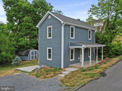 156 E North St, Strasburg, VA 22657 - photo 3