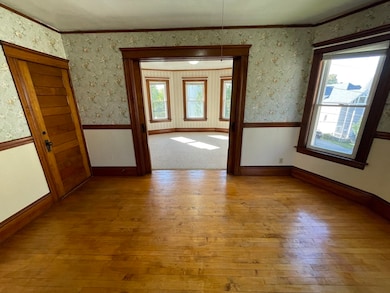 21 Watson Ave unit 2, Worcester, MA 01606 - photo 5