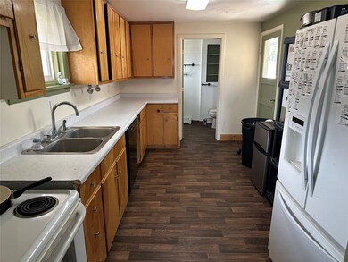 1329 W Granite St, Butte, MT 59701 - photo 6