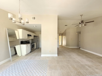 11419 Blue Mesa Dr, San Antonio, TX 78245 - photo 5