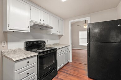 4118 Scenic Dr, Dickinson, TX 77539 - photo 6