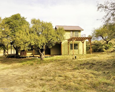 Side of house including ,master bedroom