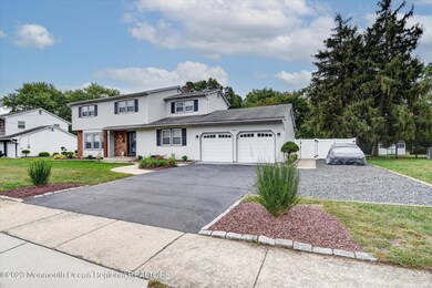 11 S Westfield Rd, Howell, NJ 07731 - photo 2