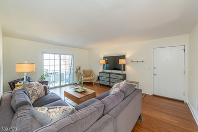 271 Collignon Way, Rivervale, NJ 07675 - photo 2