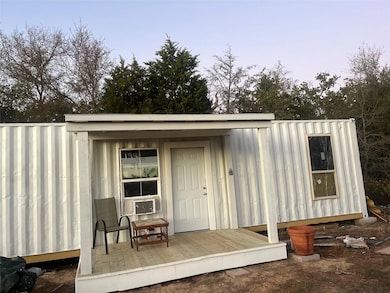 1258 Willow Creek Dr, Elgin, TX 78621 - photo 7