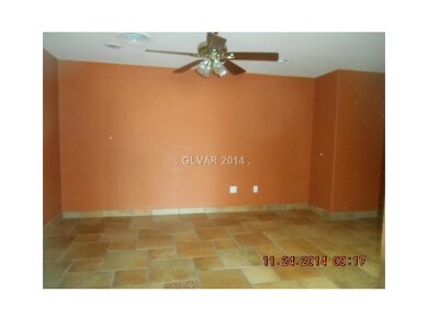 3771 Meadowcrest Dr, Las Vegas, NV 89121 - photo 3