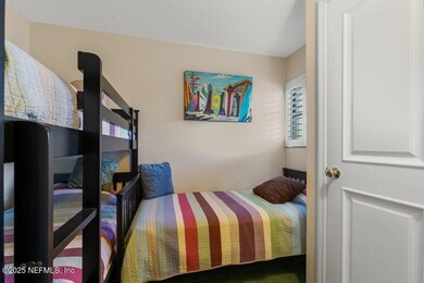 4670 A1A S Unit 2212 (6).jpg-SMALL