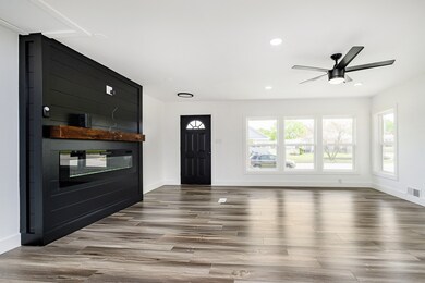 248 S 5th Ave, Beech Grove, IN 46107 - photo 3