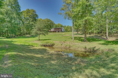 71 Mawani Village Ct, Berkeley Springs, WV 25411 - photo 6