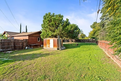 4785 E Andrews Ave, Fresno, CA 93726 - photo 7