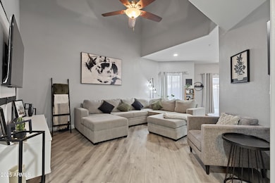 1070 E Sunburst Ln, Tempe, AZ 85284 - photo 6