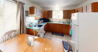 3564 Pennsylvania St, Longview, WA 98632 - photo 3