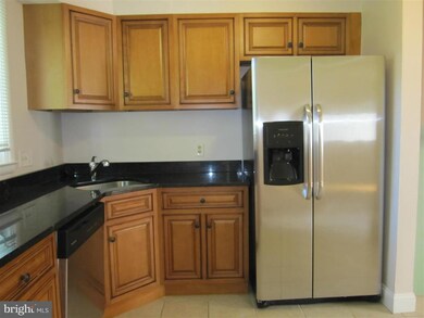 8209 Alston Rd, Towson, MD 21204 - photo 7