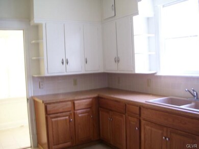 2044 Hanover Ave unit 1, Allentown, PA 18109 - photo 7