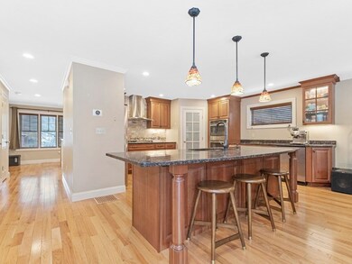 23 Tomlin St, Waltham, MA 02451 - photo 3