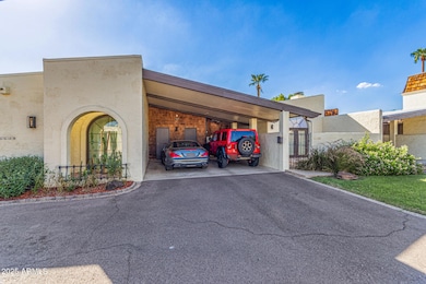 6640 N Chatelaine Place, Phoenix, AZ 85014 - photo 2