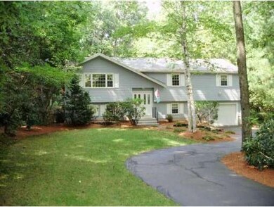72 Stonybrook Dr, Holliston, MA 01746 - photo 2