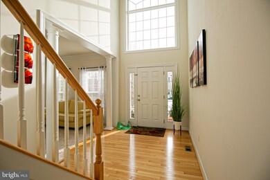 5021 Taylor Ln, Ellicott City, MD 21043 - photo 2