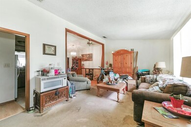 Livingroom 3